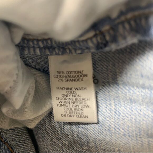 Ann Taylor Loft Boyfriend Light Wash Button Fly Jeans sz 10 - Picture 13 of 13